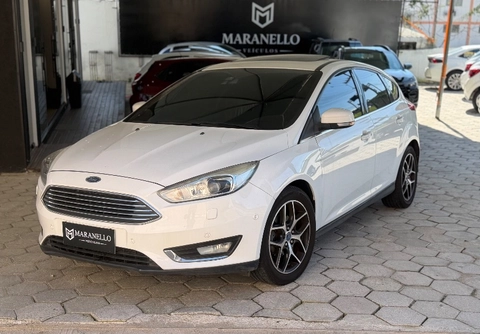 Ford Focus 2016 Branco — foto 1 de 3