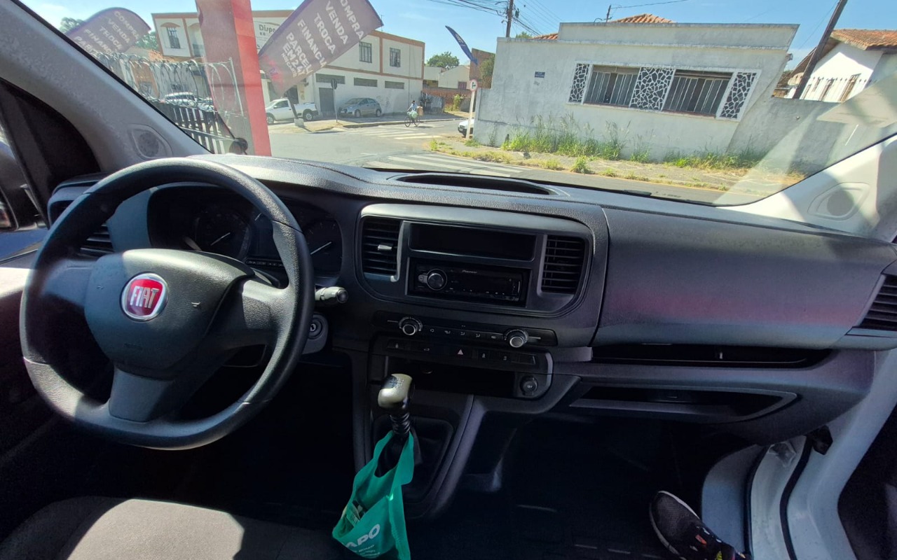 imagem-https://www.socarrao.com.br/sc-vehicle-images-prod/4413139/1792601795820-V2hhdHNBcHAgSW1hZ2UgMjAyNi0wNS0yMCBhdCAwNi41NS40MCAoMykuanBlZw.jpeg