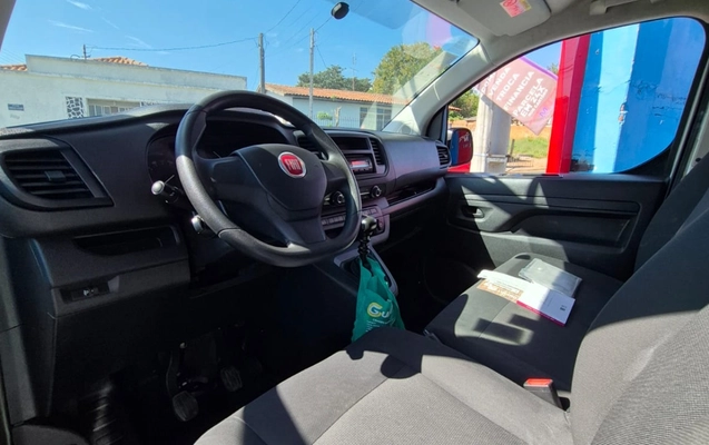 imagem-https://www.socarrao.com.br/sc-vehicle-images-prod/4413139/1792601796215-V2hhdHNBcHAgSW1hZ2UgMjAyNi0wNS0yMCBhdCAwNi41NS40MC5qcGVn.jpeg