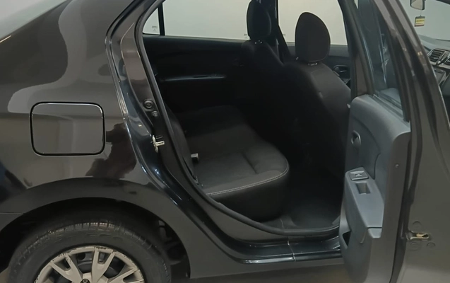 imagem-https://www.socarrao.com.br/sc-vehicle-images-prod/4413178/1792602053668-V2hhdHNBcHAgSW1hZ2UgMjAyNi0xMC0yMSBhdCAwOS4wNy4zMC5qcGVn.jpeg