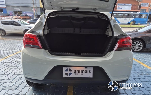 imagem-https://www.socarrao.com.br/sc-vehicle-images-prod/4413253/1792602471776-604d591a-60e5-4b18-864c-b5ca51e2f59a20261021100905.jpeg