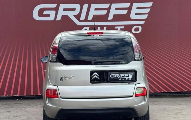 imagem-https://www.socarrao.com.br/sc-vehicle-images-prod/4413268/1792613152158-8591178_4_B_b54b4759f5.jpeg