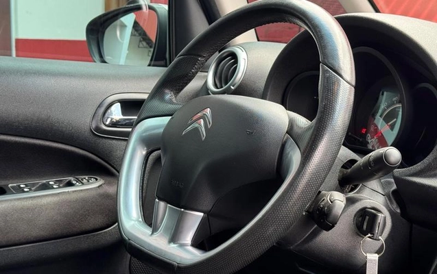 imagem-https://www.socarrao.com.br/sc-vehicle-images-prod/4413268/1792613152166-8591178_8_B_00fa199f27.jpeg