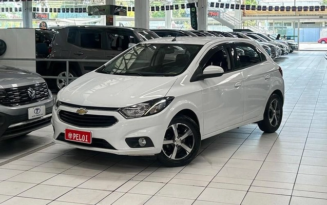 imagem-https://www.socarrao.com.br/sc-vehicle-images-prod/4413275/1792602673830-8582469_1_B_5b27b7b21c.jpeg