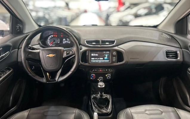 imagem-https://www.socarrao.com.br/sc-vehicle-images-prod/4413275/1792602673850-8582469_12_B_d346f63470.jpeg