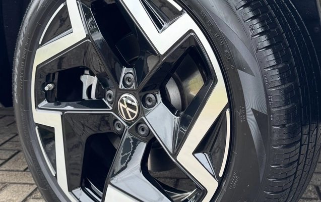 imagem-https://www.socarrao.com.br/sc-vehicle-images-prod/4413295/1792602827609-V2hhdHNBcHAgSW1hZ2UgMjAyNi0wOC0xNCBhdCAxMS4xMi4yNCAoMSkuanBlZw.jpeg