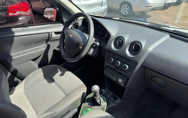 imagem-https://www.socarrao.com.br/sc-vehicle-images-prod/4413314/1792613163201-8584979_4_B_939197e002.jpeg