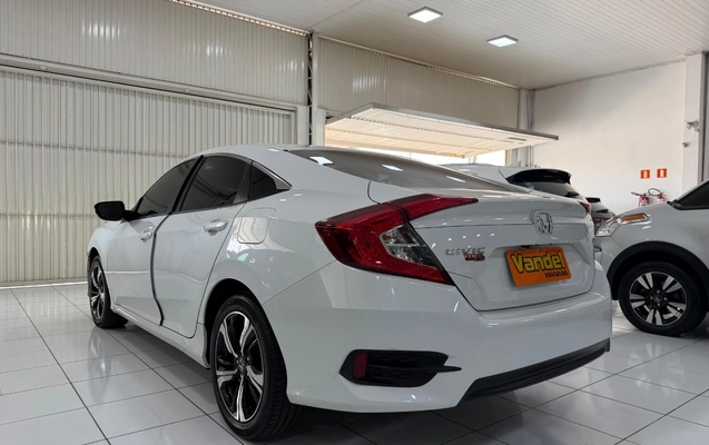 imagem-https://www.socarrao.com.br/sc-vehicle-images-prod/4413317/1792602863798-V2hhdHNBcHAgSW1hZ2UgMjAyNi0xMC0yMSBhdCAxMy40OC4wOSAoMSkuanBlZw.jpeg