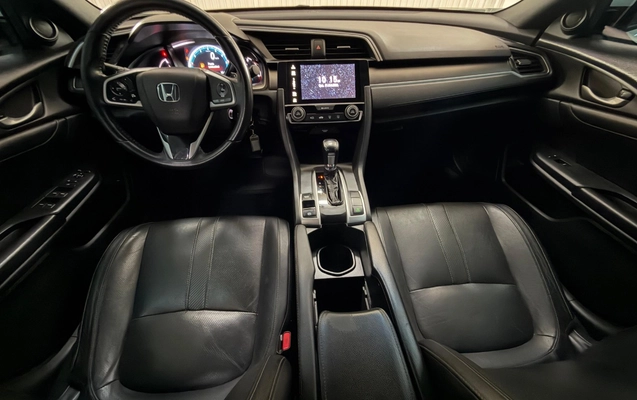 imagem-https://www.socarrao.com.br/sc-vehicle-images-prod/4413317/1792602864150-V2hhdHNBcHAgSW1hZ2UgMjAyNi0xMC0yMSBhdCAxMy40OC4xMiAoMSkuanBlZw.jpeg