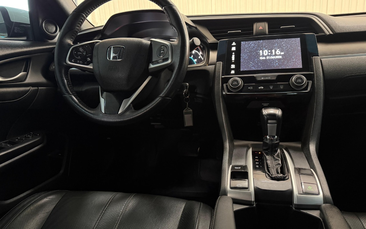 imagem-https://www.socarrao.com.br/sc-vehicle-images-prod/4413317/1792602864382-V2hhdHNBcHAgSW1hZ2UgMjAyNi0xMC0yMSBhdCAxMy40OC4xMiAoMikuanBlZw.jpeg
