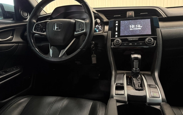 imagem-https://www.socarrao.com.br/sc-vehicle-images-prod/4413317/1792602864382-V2hhdHNBcHAgSW1hZ2UgMjAyNi0xMC0yMSBhdCAxMy40OC4xMiAoMikuanBlZw.jpeg