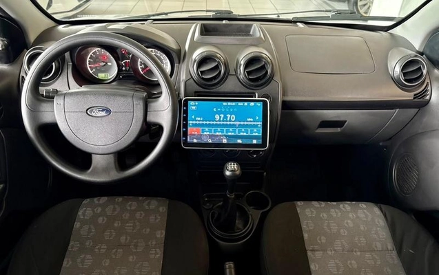 imagem-https://www.socarrao.com.br/sc-vehicle-images-prod/4413324/1792691586324-8585120_10_B_dd1862d465.jpeg