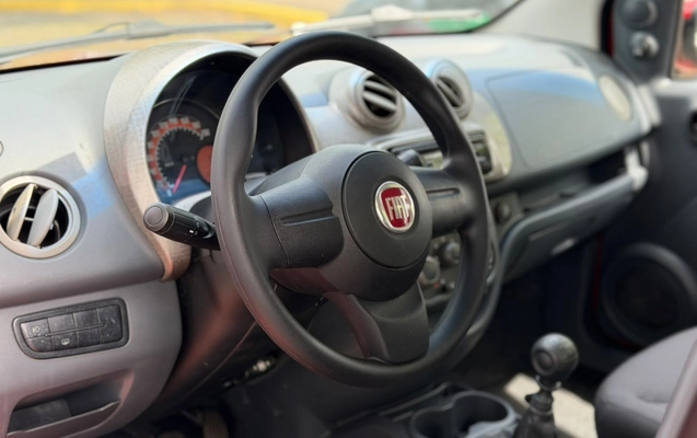 imagem-https://www.socarrao.com.br/sc-vehicle-images-prod/4413358/1792611667361-5fb71830-47c5-4929-9e97-fb3c495ecedc.jpg