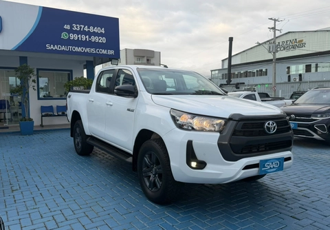 Toyota Hilux 2022 Branco — foto 1 de 3