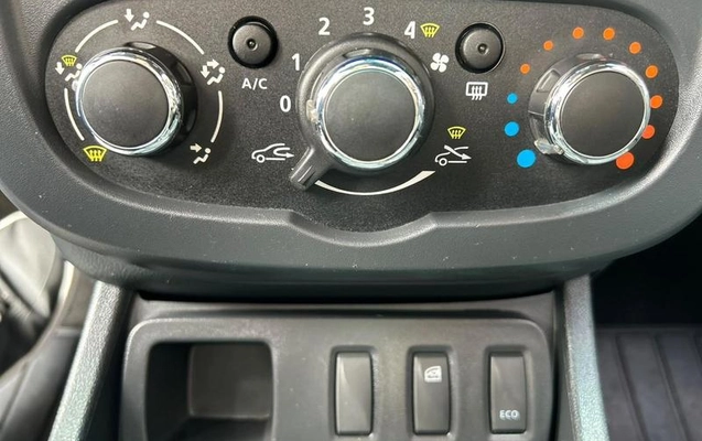 imagem-https://www.socarrao.com.br/sc-vehicle-images-prod/4413397/1792603446473-8592322_4_B_25c11697b1.jpeg