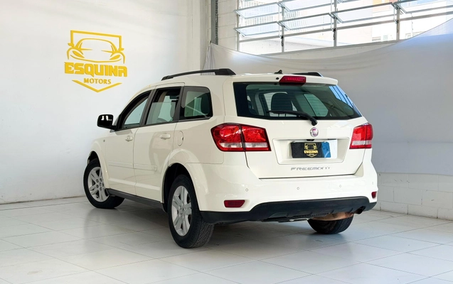 imagem-https://www.socarrao.com.br/sc-vehicle-images-prod/4413404/1792603551336-b5b1d94f79904f75b44518c098bb92e3_1792603516301.jpg