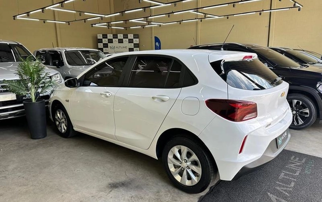 imagem-https://www.socarrao.com.br/sc-vehicle-images-prod/4413408/1792603592520-8590444_6_B_0f36e4e0d4.jpeg