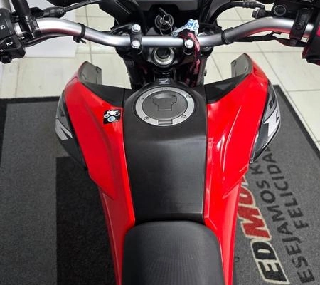 imagem-https://www.socarrao.com.br/sc-vehicle-images-prod/4413410/1792603603968-8584924_8_B_57ab453b64.jpeg