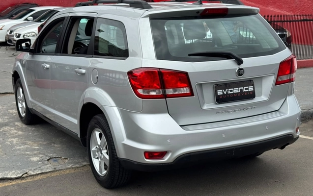 imagem-https://www.socarrao.com.br/sc-vehicle-images-prod/4413463/1792603908593-bVqIciulIJL1J4JWdxurpKmUIxjKeBdK.jpg