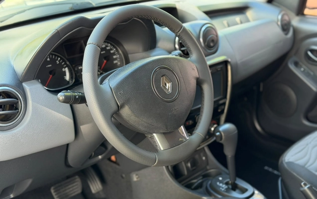 imagem-https://www.socarrao.com.br/sc-vehicle-images-prod/4413481/1792611535348-4cafae67-6ed4-4105-b939-d6fa7b3edd1d.jpg