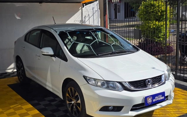 imagem-https://www.socarrao.com.br/sc-vehicle-images-prod/4413499/1792604408721-GvlyrITPQXsKJW99R4R0iu8FwhFKjuQn.jpg