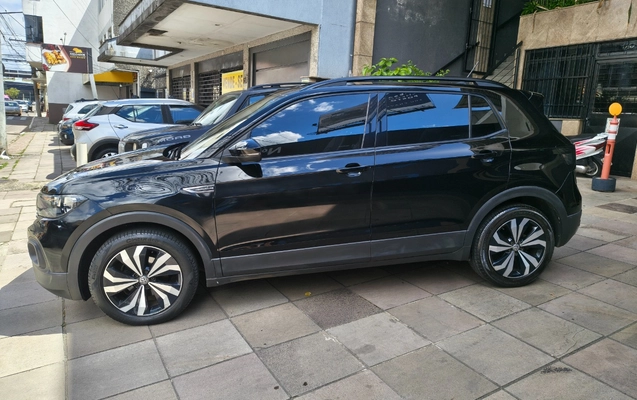 imagem-https://www.socarrao.com.br/sc-vehicle-images-prod/4413506/1792604311854-SU1HXzIwMjYxMDE5XzEzMzM0Njk4N19IRFIuanBn.jpg