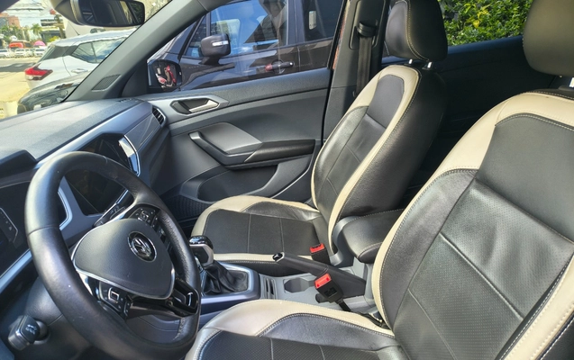 imagem-https://www.socarrao.com.br/sc-vehicle-images-prod/4413506/1792604312500-SU1HXzIwMjYxMDE5XzEzMzQyMjUxMl9IRFIuanBn.jpg