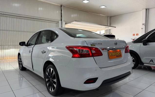 imagem-https://www.socarrao.com.br/sc-vehicle-images-prod/4413507/1792604314103-V2hhdHNBcHAgSW1hZ2UgMjAyNi0xMC0yMSBhdCAxNC4xNS41NSAoMikuanBlZw.jpeg