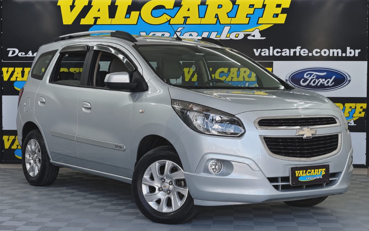 Chevrolet Spin 2013 Prata — foto 1 de 3