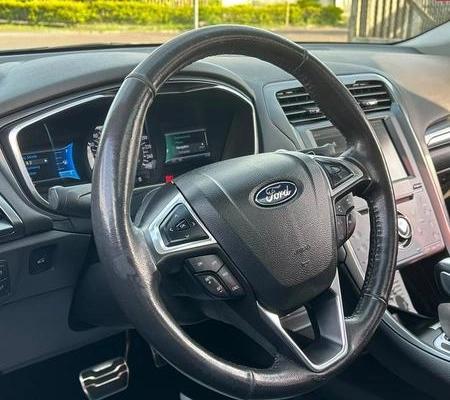 imagem-https://www.socarrao.com.br/sc-vehicle-images-prod/4413525/1792604555779-8589135_8_B_19be0ec223.jpeg