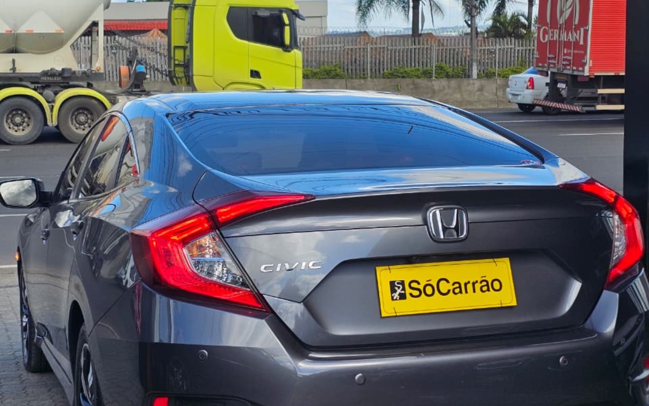 imagem-https://www.socarrao.com.br/sc-vehicle-images-prod/4413526/1792604576045-NzJkMzZkZmQtMGNlYi00MGQ0LTljYjQtOGYxNWRiMDg2ZWJiLmpwZw.jpg