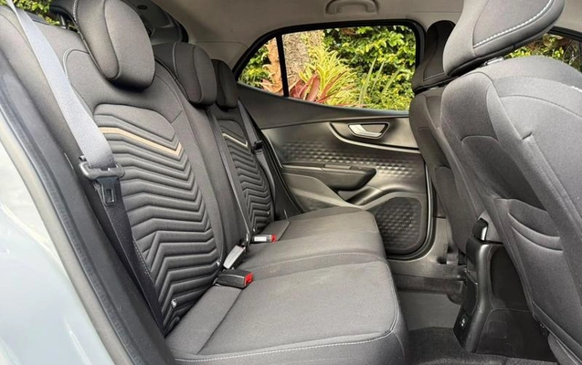 imagem-https://www.socarrao.com.br/sc-vehicle-images-prod/4413568/1792604758908-8584431_2_B_04f31af386.jpeg