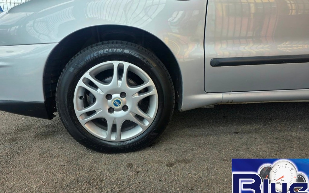imagem-https://www.socarrao.com.br/sc-vehicle-images-prod/4413587/1792604908231-NzEtMTAuanBlZw.jpeg