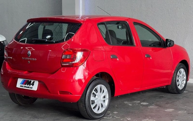 imagem-https://www.socarrao.com.br/sc-vehicle-images-prod/4413590/1792613301957-8592298_5_B_19caf6b639.jpeg
