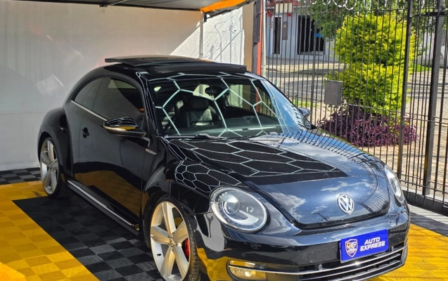 imagem-https://www.socarrao.com.br/sc-vehicle-images-prod/4413591/1792604916509-aEuk5VbMC2o5VZrtjf8INM042NEX828i.jpg