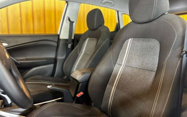 imagem-https://www.socarrao.com.br/sc-vehicle-images-prod/4413616/1792605114831-gb-18a6f38.jpeg