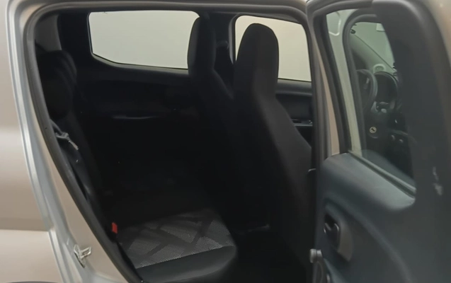 imagem-https://www.socarrao.com.br/sc-vehicle-images-prod/4413637/1792605301756-V2hhdHNBcHAgSW1hZ2UgMjAyNi0xMC0yMCBhdCAxNy41Mi4yOSAoNSkuanBlZw.jpeg