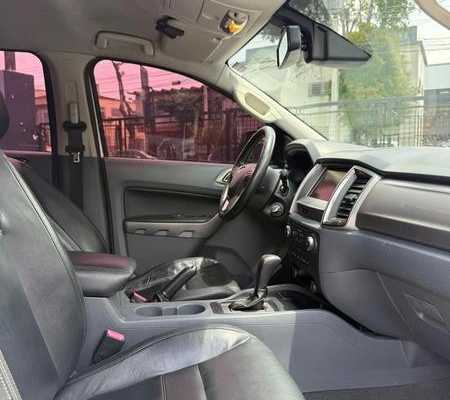 imagem-https://www.socarrao.com.br/sc-vehicle-images-prod/4413662/1792613362884-8592332_8_B_1f7340c8d0.jpeg