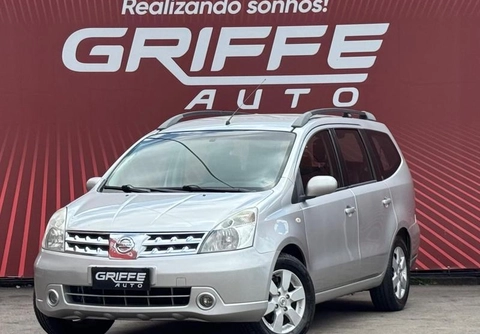 Nissan LIVINA 2012 Prata — foto 1 de 3