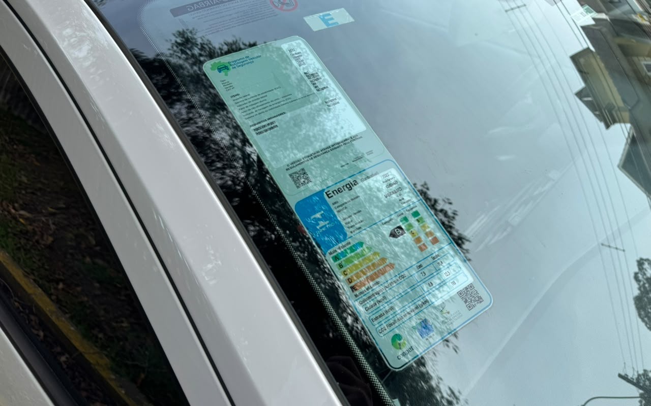 imagem-https://www.socarrao.com.br/sc-vehicle-images-prod/4413694/1792605667832-V2hhdHNBcHAgSW1hZ2UgMjAyNi0xMC0yMSBhdCAxMS4zNi40NC5qcGVn.jpeg