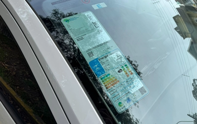 imagem-https://www.socarrao.com.br/sc-vehicle-images-prod/4413694/1792605667832-V2hhdHNBcHAgSW1hZ2UgMjAyNi0xMC0yMSBhdCAxMS4zNi40NC5qcGVn.jpeg