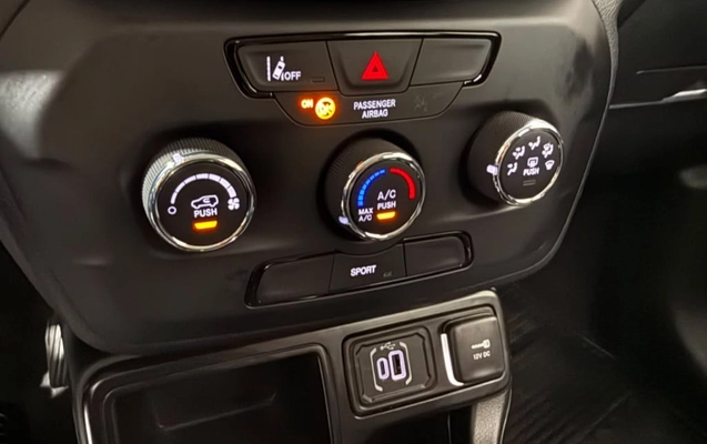 imagem-https://www.socarrao.com.br/sc-vehicle-images-prod/4413710/1792605736885-vehicle_image_1792605560_2a32860384df28ab74a9193c051d012b.jpeg