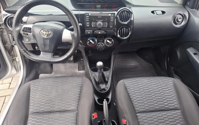 imagem-https://www.socarrao.com.br/sc-vehicle-images-prod/4413739/1792605905109-1_030435.jpg