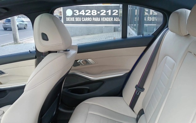 imagem-https://www.socarrao.com.br/sc-vehicle-images-prod/4413753/1792606035603-NDNiOTY1NTgtNmMzOS00MzI0LWJlMzEtOTgxZjQ2YzY3NDIyLmpwZw.jpg
