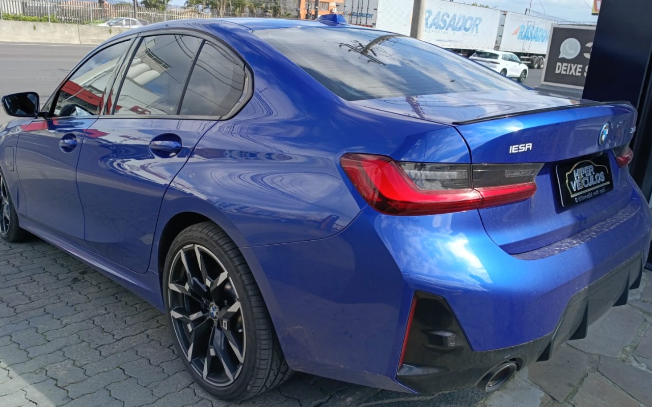 imagem-https://www.socarrao.com.br/sc-vehicle-images-prod/4413753/1792606035679-ODlkOGNiMjAtM2YwMi00ZjFkLWIzYTQtMGMzODY4MTYyNGNlLmpwZw.jpg