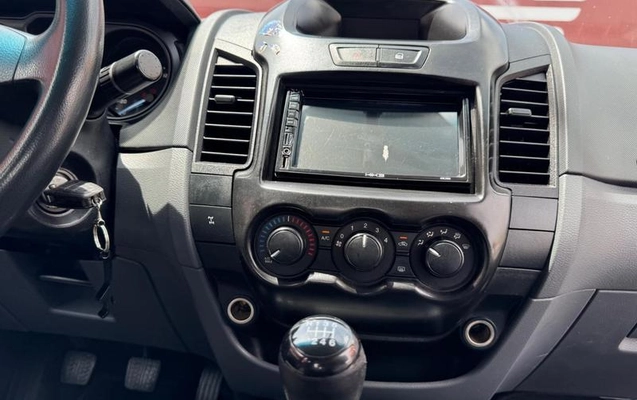 imagem-https://www.socarrao.com.br/sc-vehicle-images-prod/4413754/1792606037550-8557612_10_B_69221d7dcf.jpeg