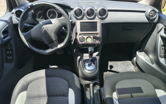 imagem-https://www.socarrao.com.br/sc-vehicle-images-prod/4413760/1792606149676-SU1HXzIwMjYxMDIwXzExNTIxOTExOF9IRFIuanBn.jpg