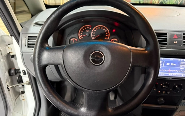 imagem-https://www.socarrao.com.br/sc-vehicle-images-prod/4413773/1792606308724-vehicle_image_1792606246_ccc6bc8820741c276cea72ded1d198ea.jpeg