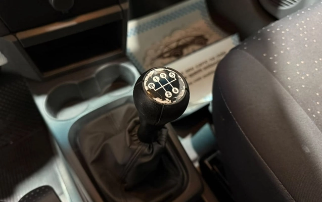 imagem-https://www.socarrao.com.br/sc-vehicle-images-prod/4413773/1792606308731-vehicle_image_1792606256_02b3a14d110231942d7ad51bc4f1329b.jpeg
