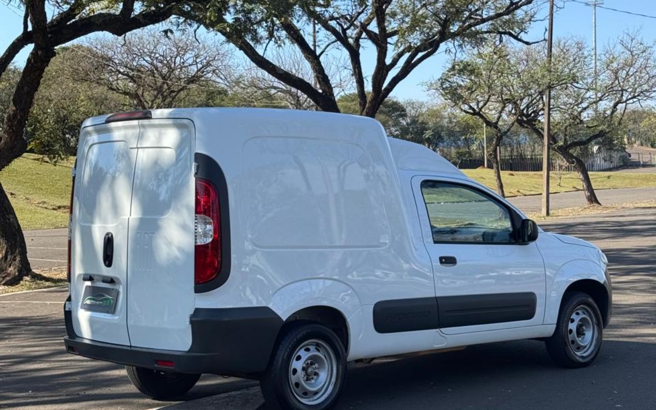 imagem-https://www.socarrao.com.br/sc-vehicle-images-prod/4413822/1792606624383-V2hhdHNBcHAgSW1hZ2UgMjAyNi0xMC0yMCBhdCAxNC4yMi4wNiAoNCkuanBlZw.jpeg